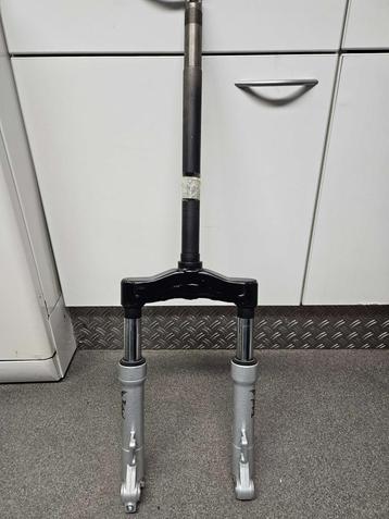 VOORVORK PIAGGIO NRG EXTREME - MC3 BJ 01-04 EBR NIEUW beschikbaar voor biedingen