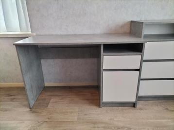 Bureau wit/beton look - 120x53x75 cm beschikbaar voor biedingen