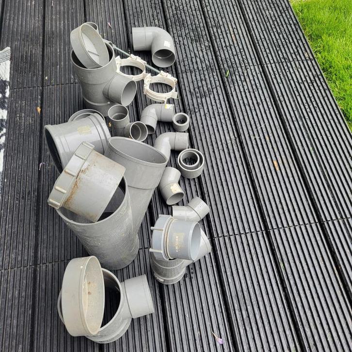 Aansluithulpstukken PVC buis, Doe-het-zelf en Verbouw, Buizen en Afvoer, Nieuw, Bochten, Pvc, Minder dan 2 meter, 40 tot 60 mm