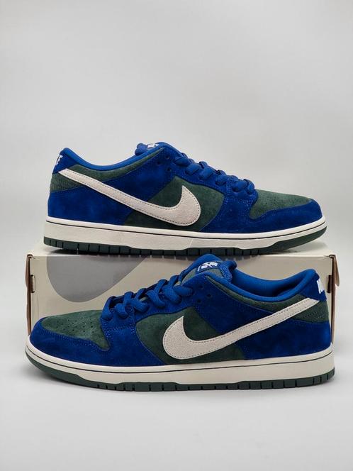 Nike SB dunk low - deep royal blue (2023) - size 46, Kleding | Heren, Schoenen, Nieuw, Sneakers of Gympen, Overige kleuren, Ophalen of Verzenden