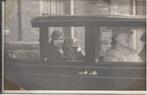 Den Haag, Fotokaart, Prinses Juliana onderweg in Auto, 1930, Nederland, Zo goed als nieuw, Kaart, Foto of Prent, Verzenden