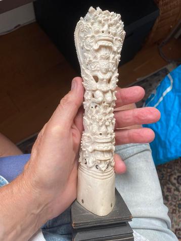 Been snijwerk Bali prachtig handwerk beschikbaar voor biedingen
