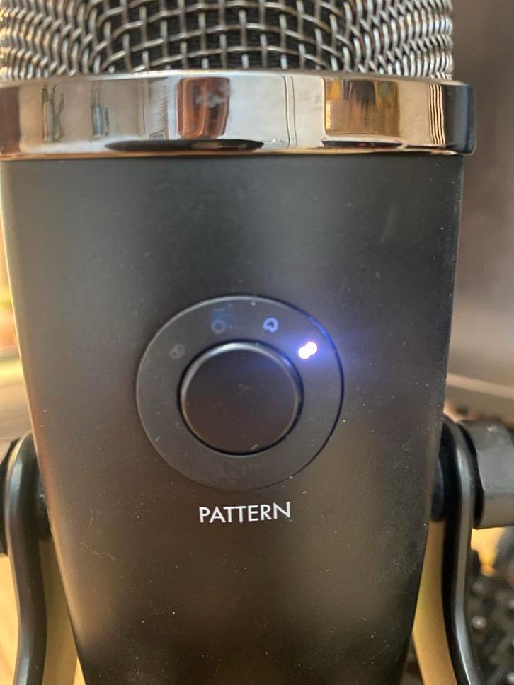 Blue Yeti Microfoon met Pop Filter en 2m Kabel, Muziek en Instrumenten, Microfoons, Zo goed als nieuw, Studiomicrofoon, Ophalen of Verzenden