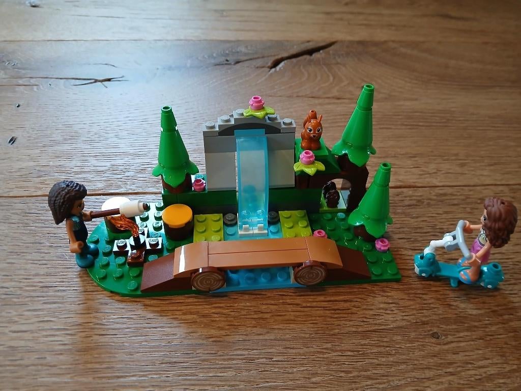 Lego Friends Waterval in het bos Camping Avontuur set 41677, Ophalen of Verzenden, Zo goed als nieuw, Complete set, Lego