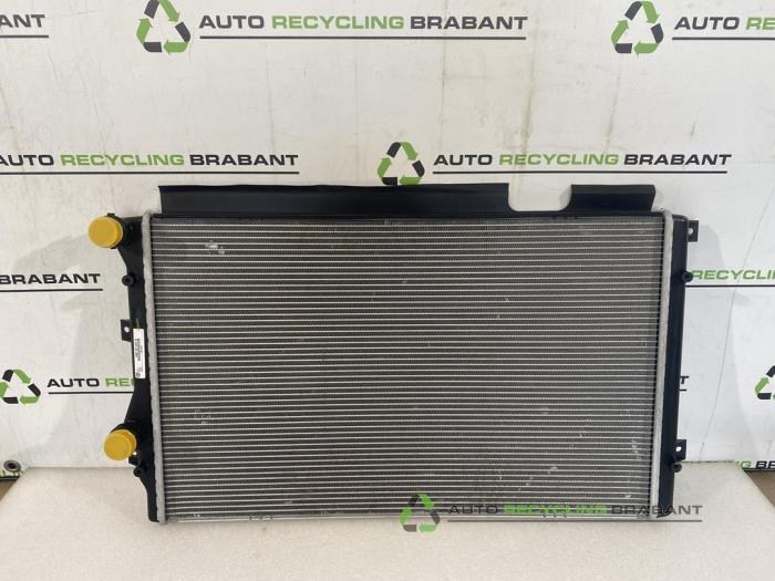 Radiateur van een Volkswagen Golf, Auto-onderdelen, Gebruikt, -, -, Ophalen of Verzenden