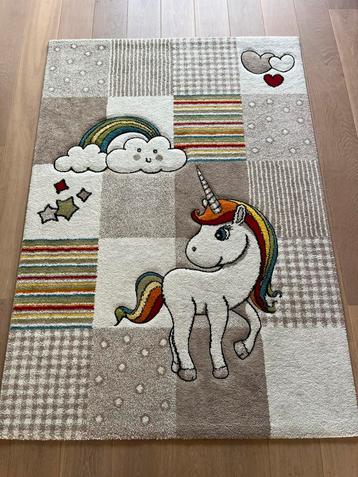 Vloerkleed eenhoorn/ unicorn beschikbaar voor biedingen