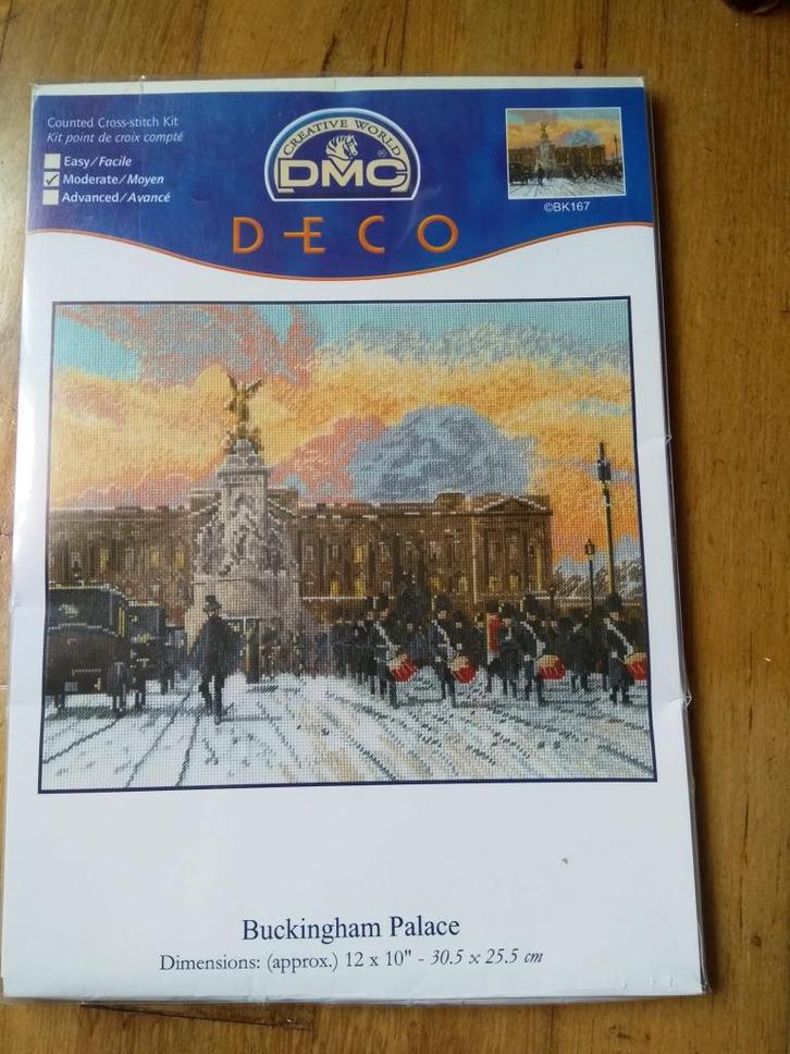 borduurpakket DMC Buckingham Palace, Hobby en Vrije tijd, Borduren en Borduurmachines, Nieuw, Borduurpakket, Handborduren, Ophalen of Verzenden