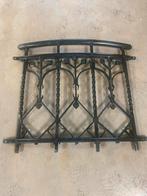 Handgesmeed balkonhek, licht gebogen, Tuin en Terras, Ophalen of Verzenden, Gebruikt, IJzer, Sierhekwerk