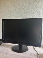 23-inch HD LG monitor, Computers en Software, Monitoren, Ophalen, VGA, 3 tot 5 ms, Kantelbaar
