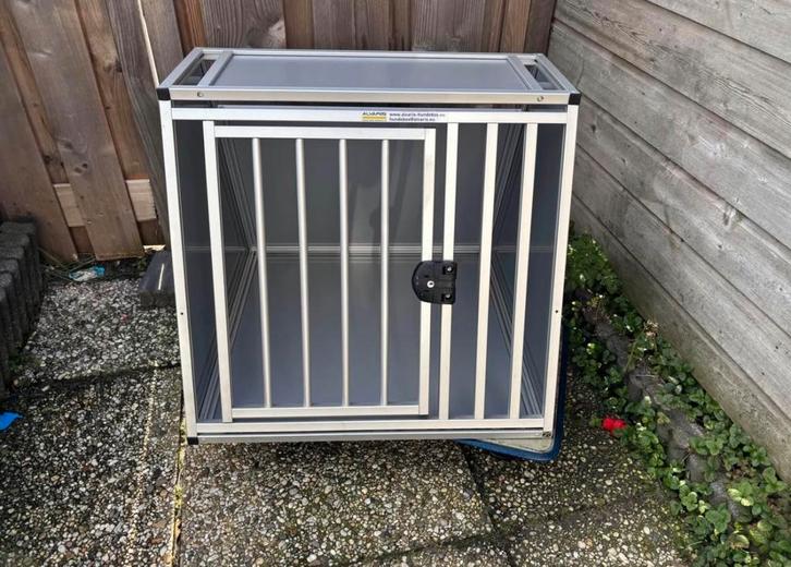 Hondenkennel hondenbench, Dieren en Toebehoren, Hondenhokken, Zo goed als nieuw, Minder dan 65 cm, 75 tot 110 cm, Ophalen