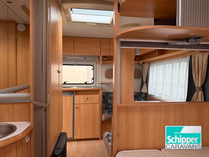 Home-car Racer 39 trophy, Caravans en Kamperen, Caravans, Bedrijf, tot en met 3, 750 - 1000 kg, Home-car, 6 tot 7 meter, Hordeur