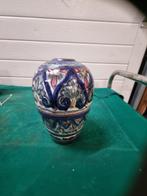 vaas antiek  gemerkt met bladgoud, Huis en Inrichting, Woonaccessoires | Vazen, Ophalen of Verzenden, 'T Olde Gre-j, Info@toldegrej.nl