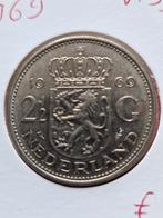 Nikkelen 2½ gulden munt uit 1969 met Juliana en vis erop, Postzegels en Munten, Munten | Nederland, 2½ gulden, Ophalen of Verzenden