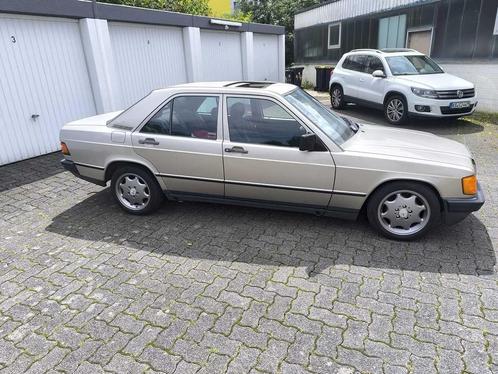 Mercedes - 190E - Oldtimer, Auto's, Mercedes-Benz, Bedrijf, 190-Serie, Overige brandstoffen, Overige carrosserieën, Gebruikt