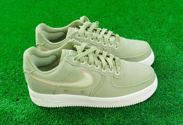 Nike Air Force 1 Low Unisex - Groen - Maat 39 beschikbaar voor biedingen