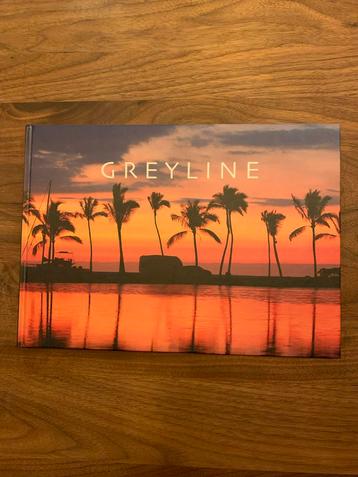Kip Greyline Boek - Van Schets tot Productie beschikbaar voor biedingen