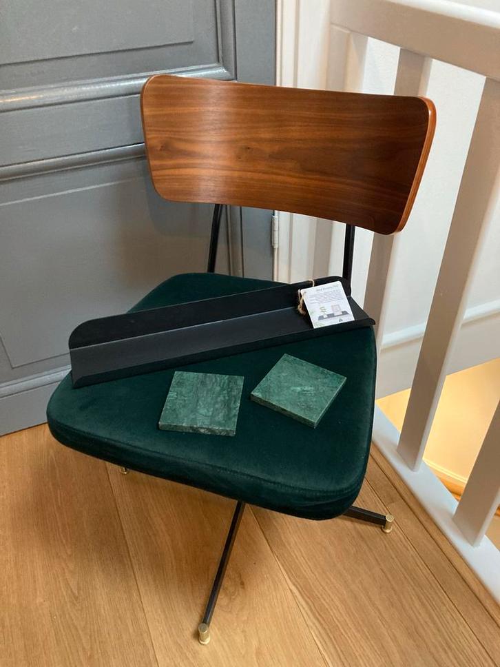 Art Deco set: Stoel, Onderzetters & Wandplank Set, Huis en Inrichting, Stoelen, Nieuw, Eén, Hout, Overige kleuren, Ophalen of Verzenden