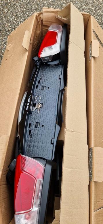Thule VeloCompact 927 nieuw in doos, voor 3 fietsen. beschikbaar voor biedingen