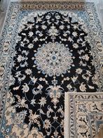 Prachtig handgeknoopt tapijt, Nain 165x245CM.Wol Zijde., Huis en Inrichting, Stoffering | Tapijten en Kleden, Overige kleuren