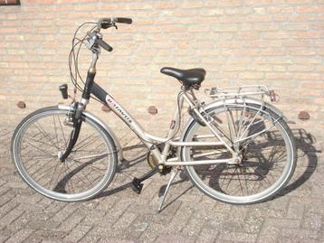 Damesfiets Batavus Europe  28 inch   Framemaat 58 cm beschikbaar voor biedingen