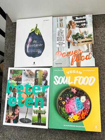 Diverse boeken beschikbaar voor biedingen
