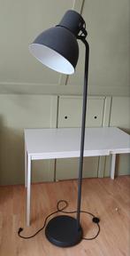 IKEA Hektar Staande Lamp - Goede Staat, Huis en Inrichting, Lampen | Vloerlampen, Ophalen, Zo goed als nieuw, Metaal, 150 tot 200 cm