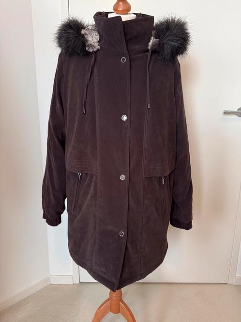 Dames winter jas Maat XL z.g.a.n., Kleding | Dames, Jassen | Winter, Zo goed als nieuw, Maat 42/44 (L), Bruin, Ophalen of Verzenden