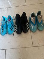 Voerbalschoenen kinderen, Maat XS of kleiner, Ophalen, Zo goed als nieuw, Schoenen