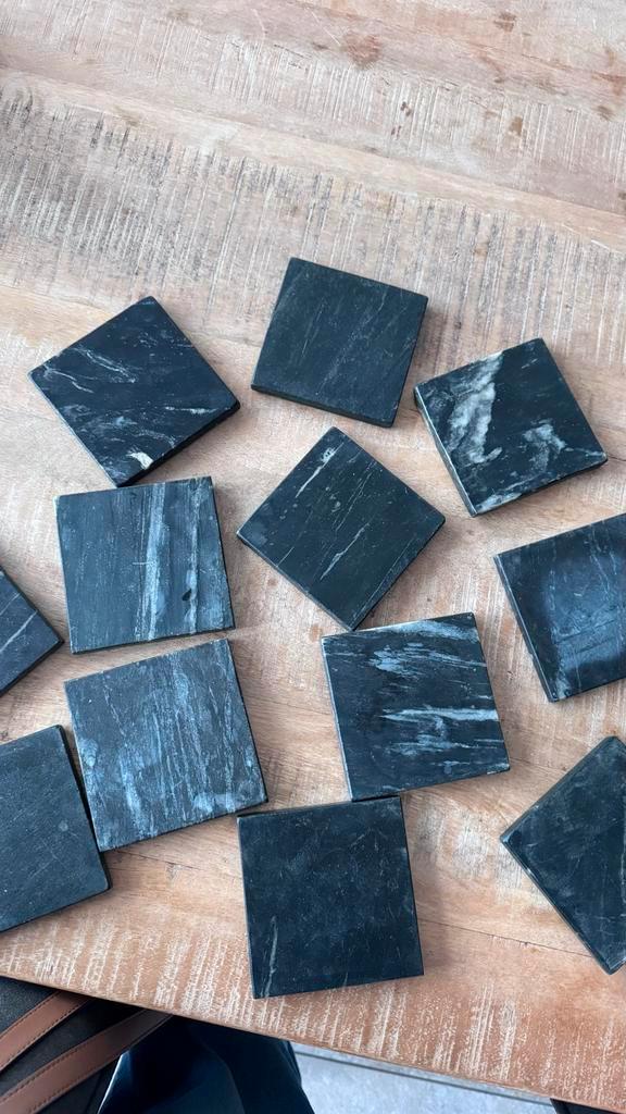 12 Zwarte Marmeren Onderzetters Vierkant, Huis en Inrichting, Woonaccessoires | Onderzetters, Nieuw, Glas of Kopje, Ophalen of Verzenden