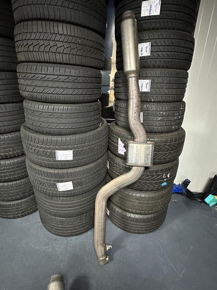 BMW F Serie middenpijp / middendempers Origineel BMW F30 F36, Auto-onderdelen, Uitlaatsystemen, Gebruikt, Ophalen of Verzenden