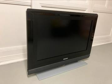 Philips ambilight televisie 32 inch met luxe voet beschikbaar voor biedingen