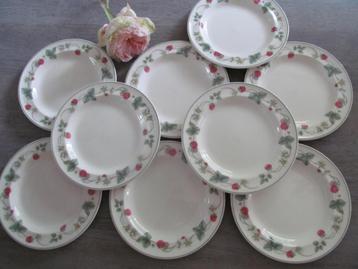 9 Wedgwood Raspberry Gebaks Borden 17,5 cm d. beschikbaar voor biedingen