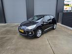 Citroen DS3 Cabrio 1.2 PureTech So Chic prachtig!, Voorwielaandrijving, Euro 5, Stof, Gebruikt