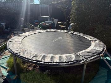 Rusher Trampoline - 2.40m beschikbaar voor biedingen