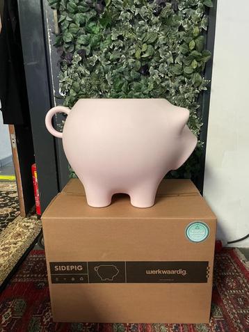 Werkwaardig Sidepig Babypink / Sidetable bijzettafel roze beschikbaar voor biedingen