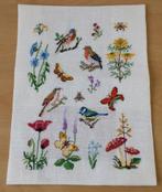 Borduurwerk Natuur - Bloemen, Vogels, Vlinders, Hobby en Vrije tijd, Borduren en Borduurmachines, Gebruikt, Overige typen, Ophalen of Verzenden