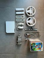 Nintendo Wii RVL-001, Spelcomputers en Games, Ophalen of Verzenden, Gebruikt, Met 3 controllers of meer, Met games