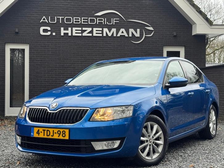 Skoda Octavia 1.2 TSI Businessline Cruise Control Navigatie, Auto's, Skoda, Bedrijf, Te koop, Octavia, ABS, Airbags, Airconditioning
