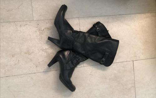 dames laarzen schoenen maat 38, 3 paar, Kleding | Dames, Schoenen, Zo goed als nieuw, Ophalen