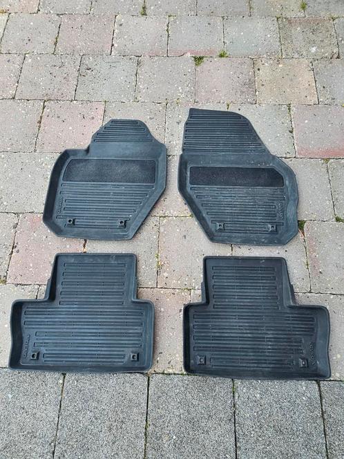 Originele Volvo Rubber automatten XC 60, Auto diversen, Automatten, Ophalen of Verzenden