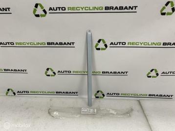 Sierlijst B-Stijl Rechts BMW 1 Serie E81 NIEUW  51377164946 beschikbaar voor biedingen