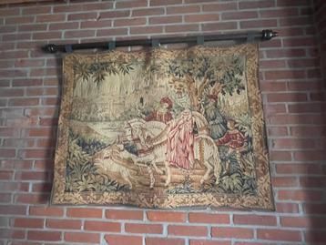 Oud Geborduurd Wandkleed beschikbaar voor biedingen