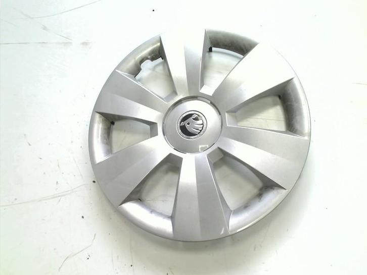 WIELDOP Skoda Fabia III (NJ3) (01-2014/06-2021) (6v0601147c), Auto-onderdelen, Banden en Velgen, Personenwagen, Gebruikt