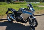 Prachtige zgoh VFR1200F  met maar 37123 km, Particulier, Toermotor