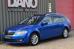 Skoda Octavia Combi 1.0 TSI DSG Greentech Pano/Camera/Leer/L, Gebruikt, Blauw, 116 pk, Origineel Nederlands
