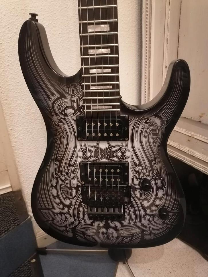Dean Grafity /Floyd rose special. Custom., Muziek en Instrumenten, Snaarinstrumenten | Gitaren | Elektrisch, Zo goed als nieuw