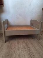 Houten Ikea poppenbed, Ophalen of Verzenden, Gebruikt, Minder dan 140 cm, Minder dan 70 cm