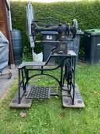 Naaimachine Singer 29K71, Ophalen