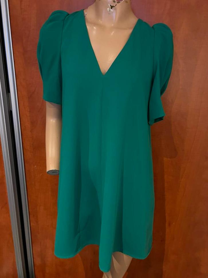 ZARA  jurk maat m origineel zgan, Kleding | Dames, Jurken, Zo goed als nieuw, Maat 38/40 (M), Groen, Knielengte, Ophalen of Verzenden