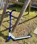Blauw - witte Oxelo scooter step, Ophalen, Gebruikt, Gewone step, Oxelo